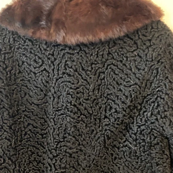 Vintage Black Curly Lamb Jacket w/Mink Collar - Picture 7 of 7